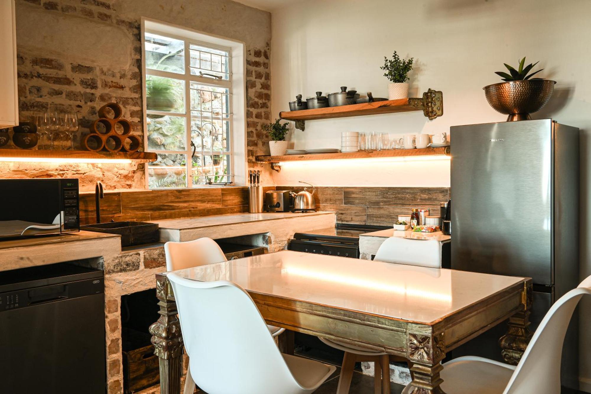 Eclectic Heritage Paradise ไซมอนส์ทาวน์ ภายนอก รูปภาพ